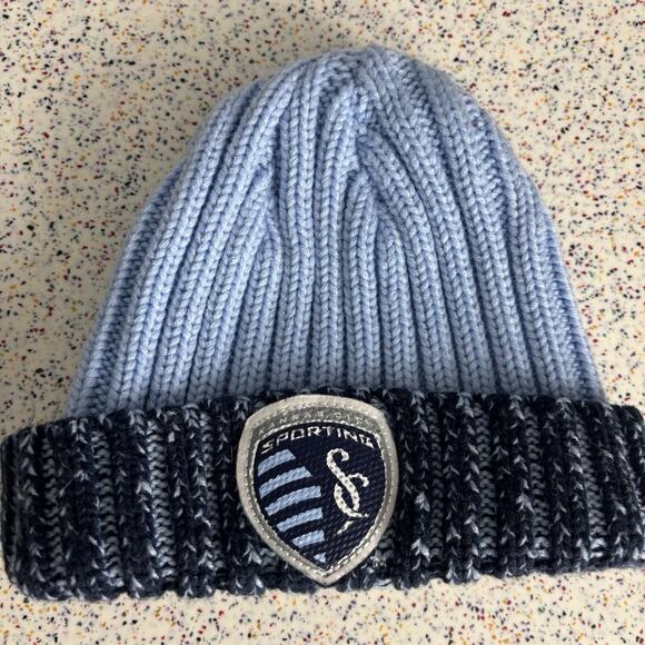 adidas Sporting Kansas City Soccer Football MLS KC Beanie Hat SKC Cable Knit - Picture 1 of 8